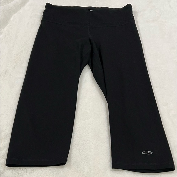 Champion Pants - 20. Champion Women's Absolute Capris XS